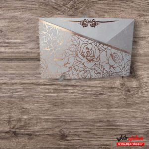 کارت عروسی دو برگی طلاکوب | طراحی لوکس و ماندگار برای مراسم شما